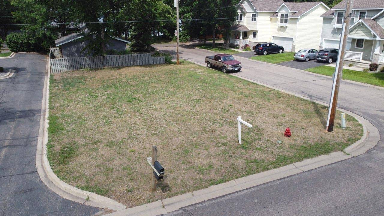 206 Montana AVE, Big Lake, MN 55309