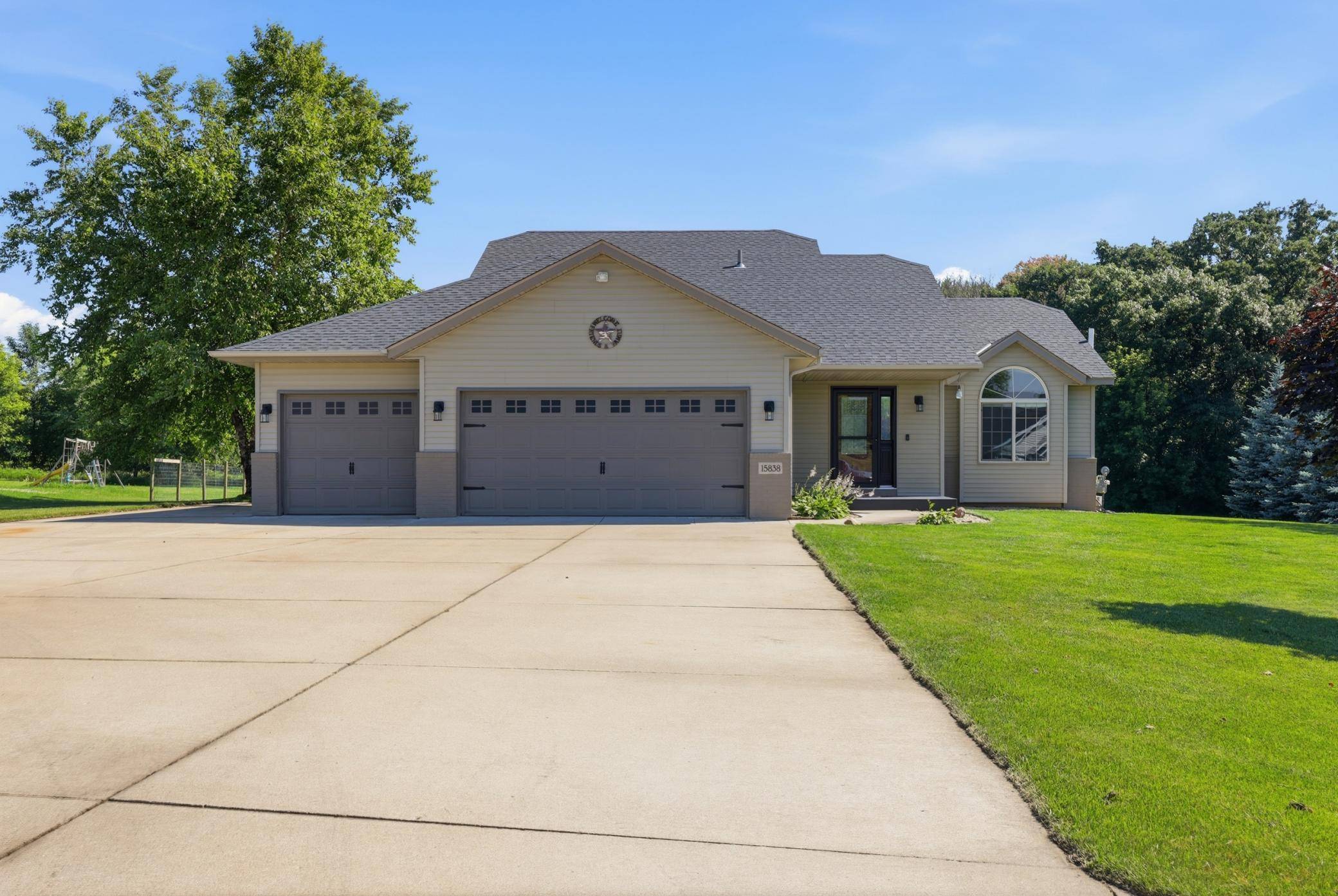 15838 100th ST SE, Becker, MN 55308
