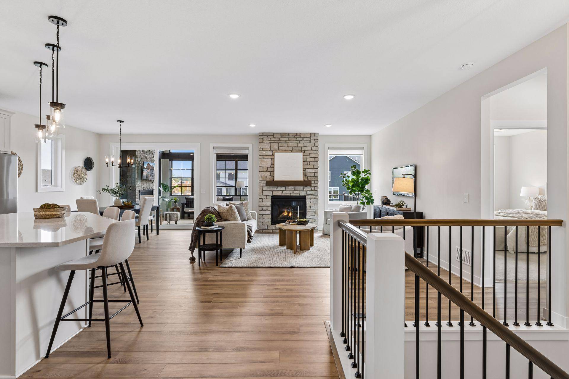 10196 Queensland LN N, Maple Grove, MN 55311