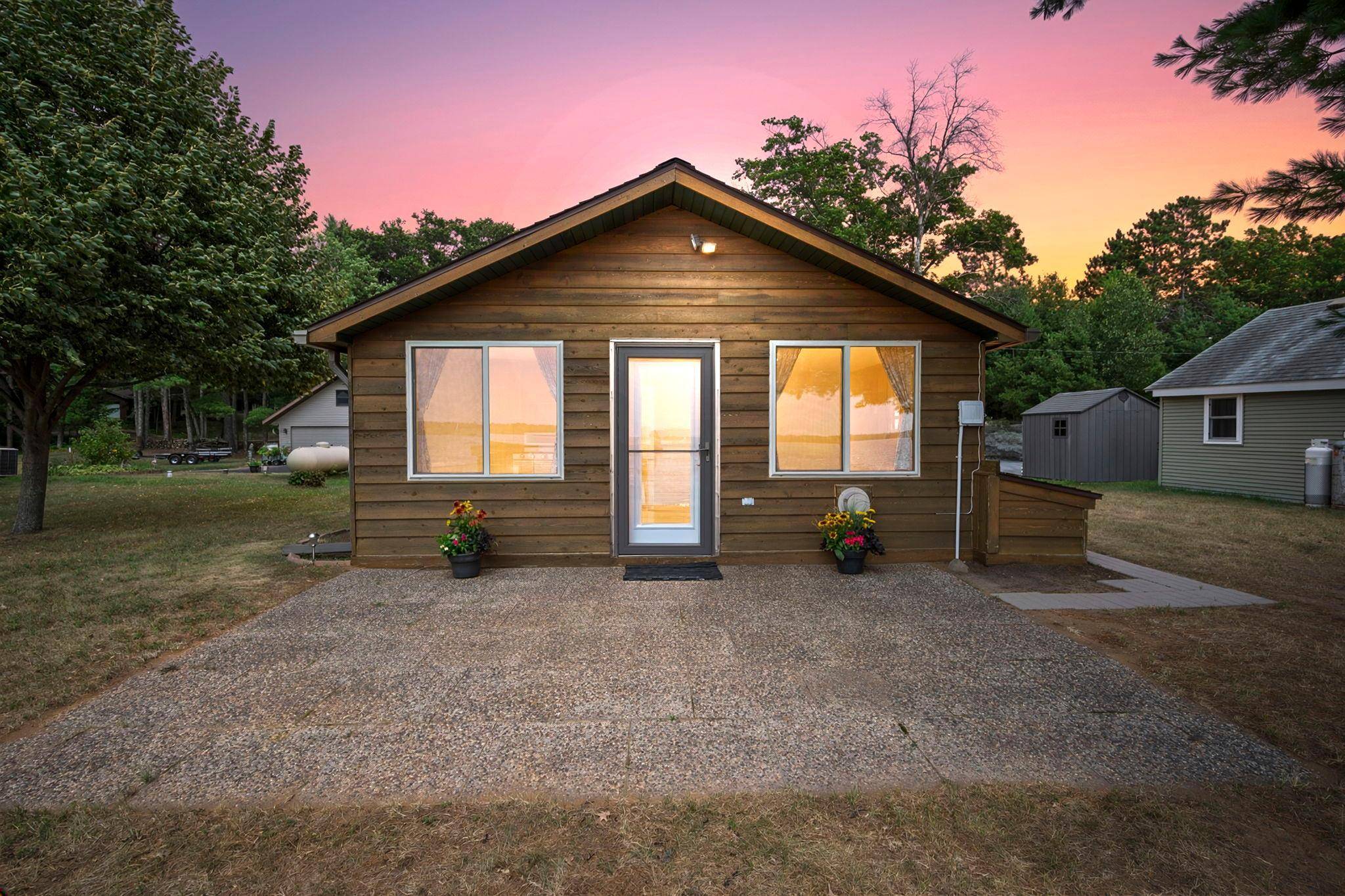 27869 Kovarik RD, Webster, WI 54893