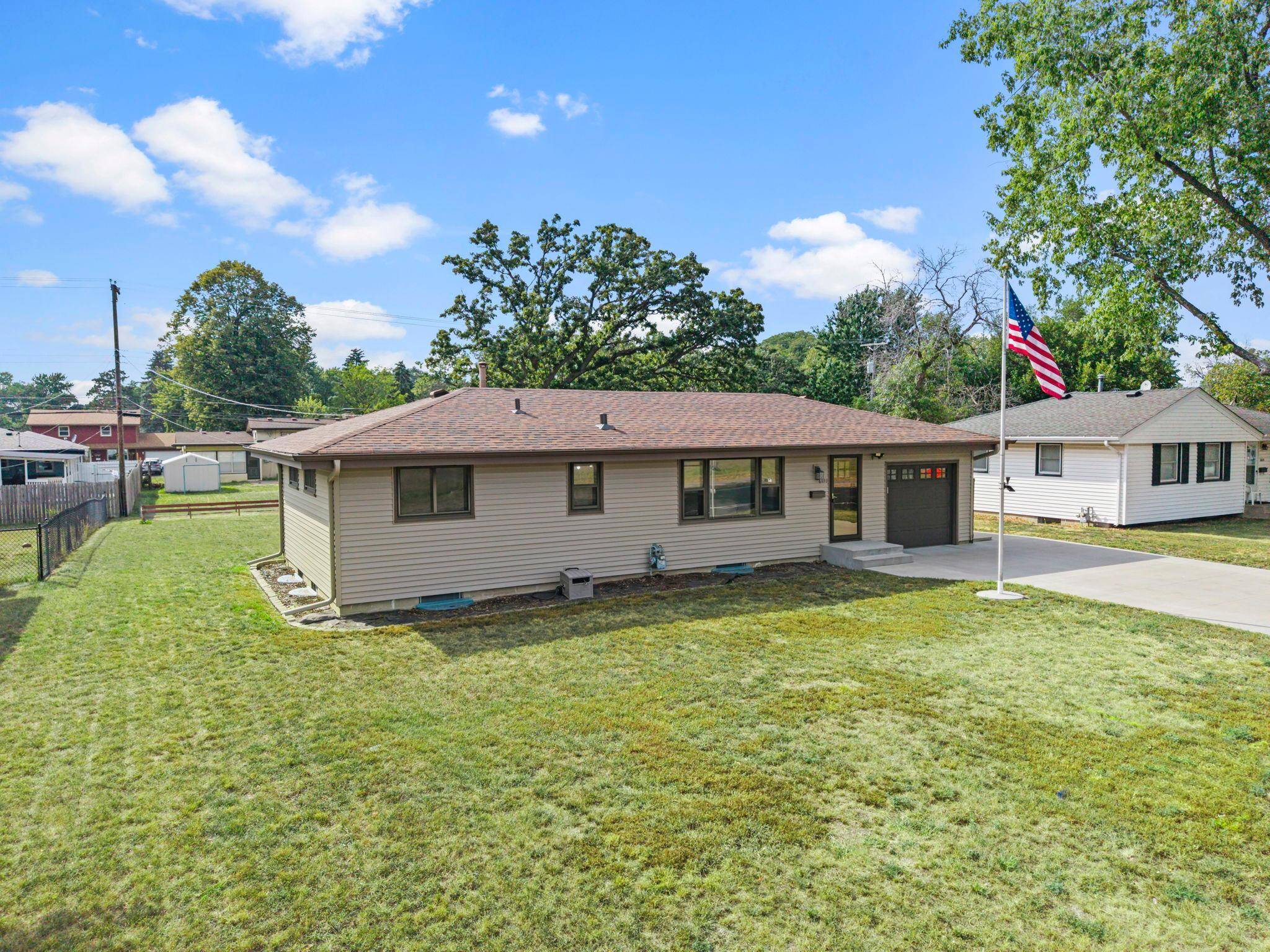 6010 7th ST NE, Fridley, MN 55432