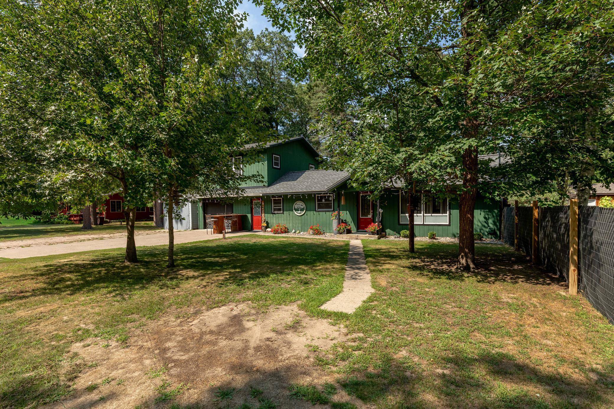 4470 Cinosam RD, Brainerd, MN 56401