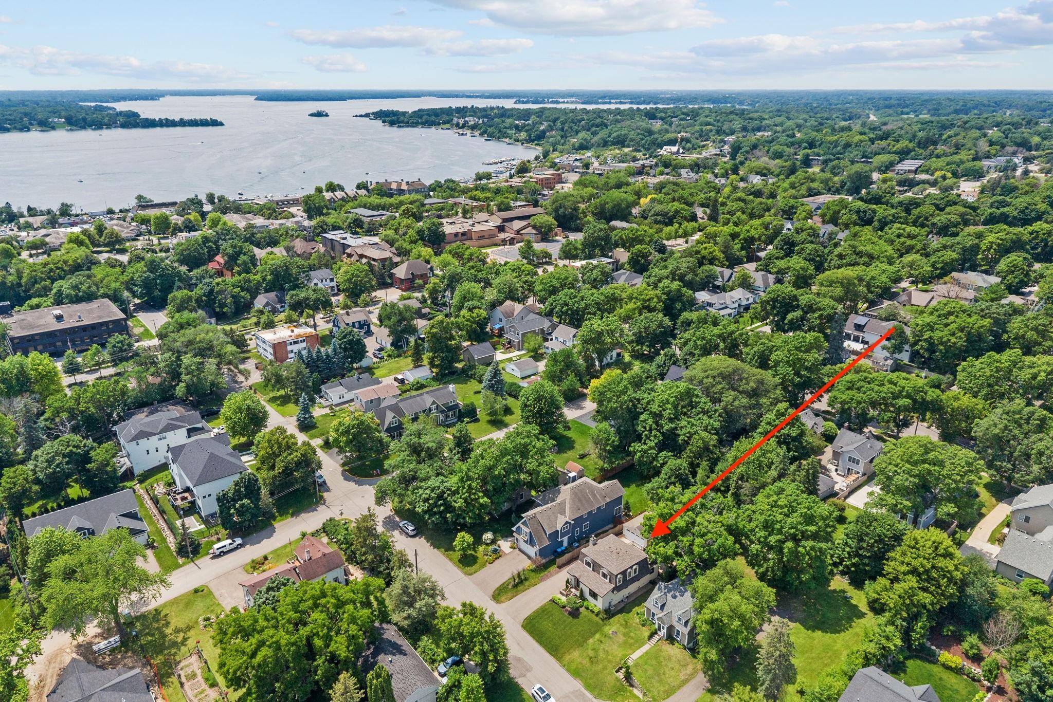 219 Chicago AVE N, Wayzata, MN 55391