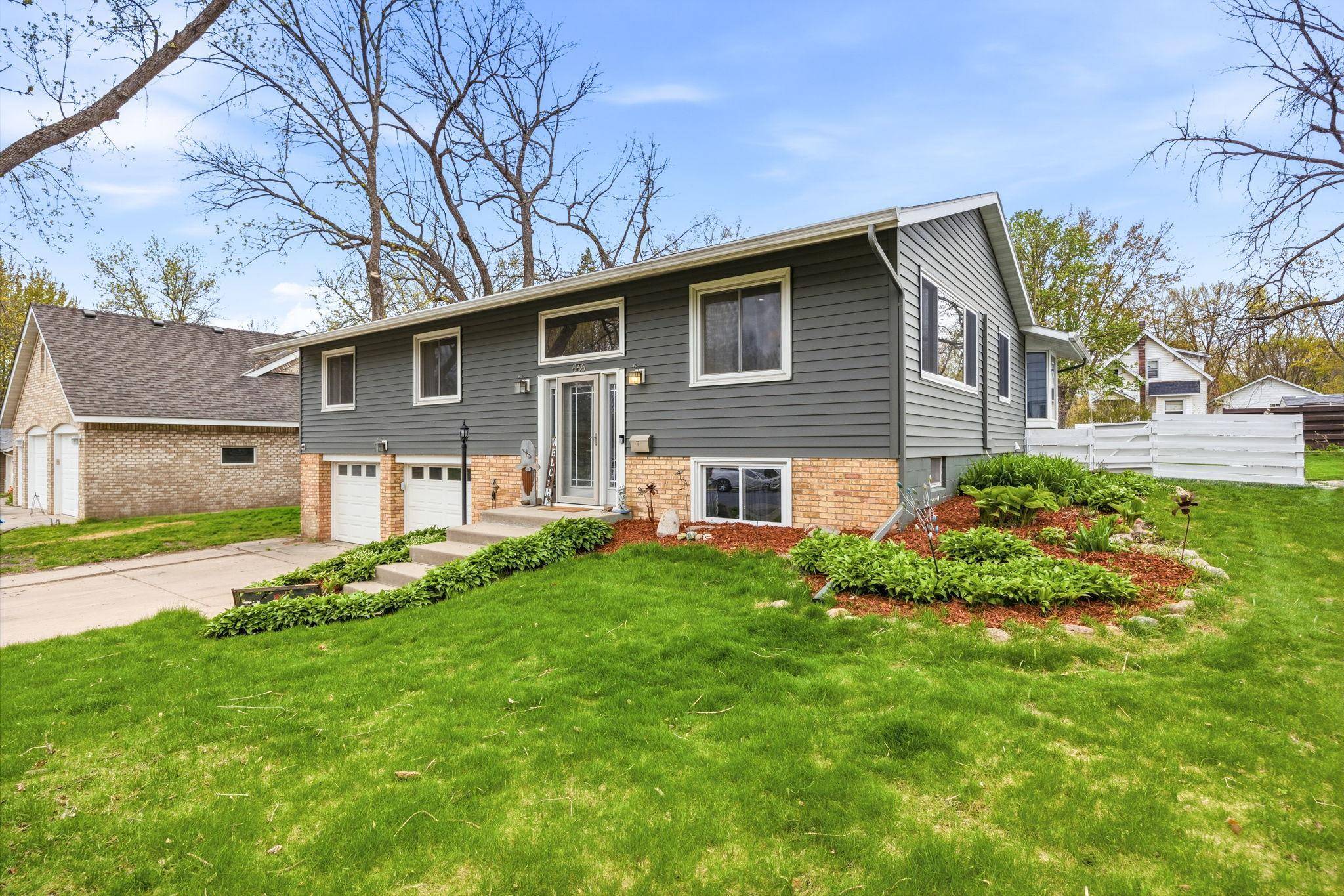 565 3rd AVE SW, Hutchinson, MN 55350