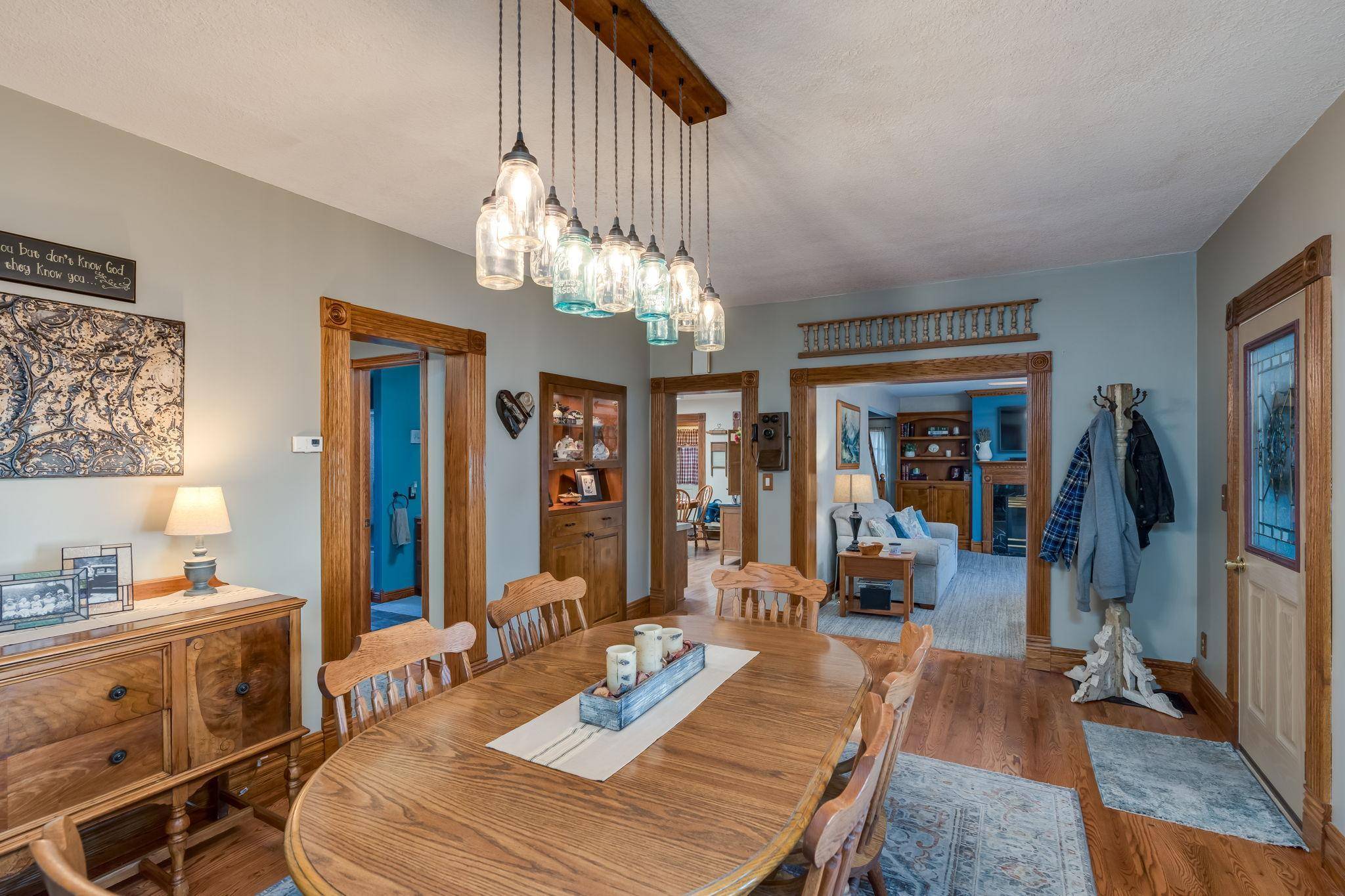 404 1st ST S, Montgomery, MN 56069