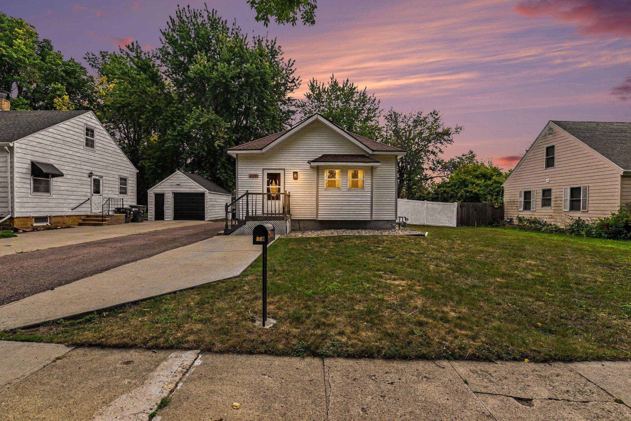 117 S Donaldson ST, Luverne, MN 56156