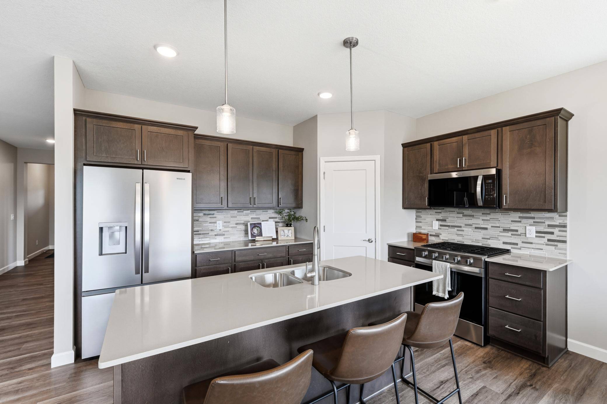 937 Kepler AVE NE, Hanover, MN 55341