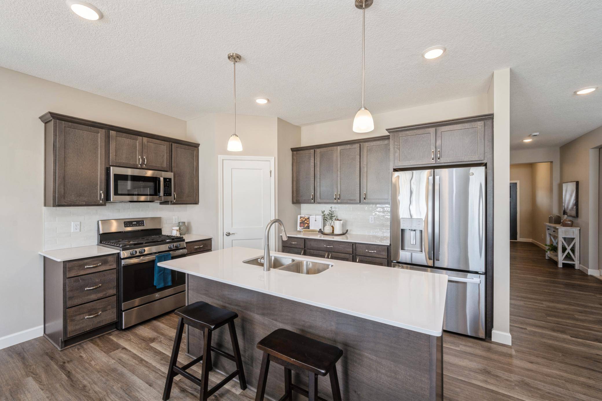 290 Emmy LN, Hanover, MN 55341