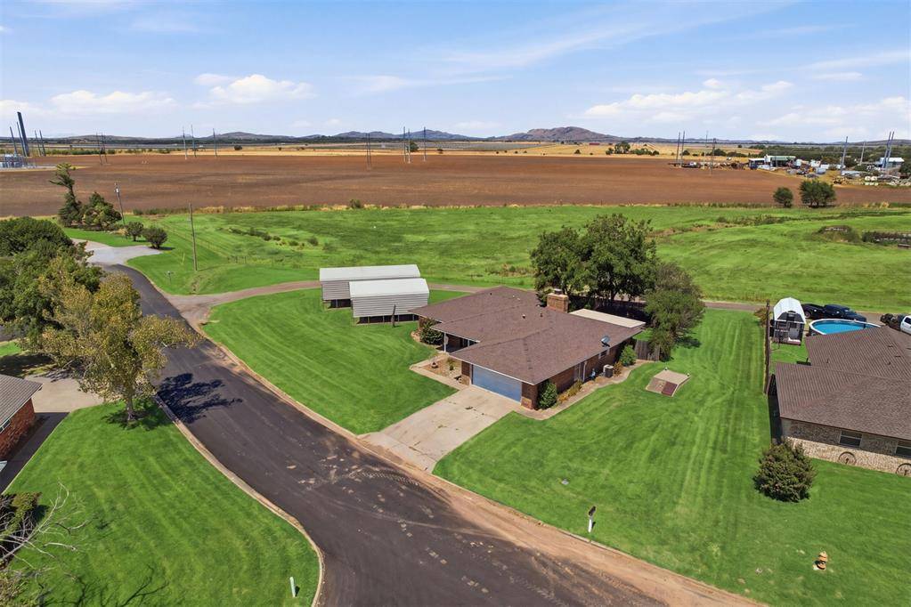 117 W 12th ST, Snyder, OK 73566