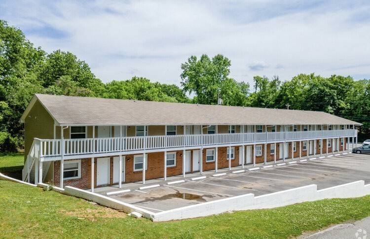 405 Beech St #24, Clarksville, TN 37042
