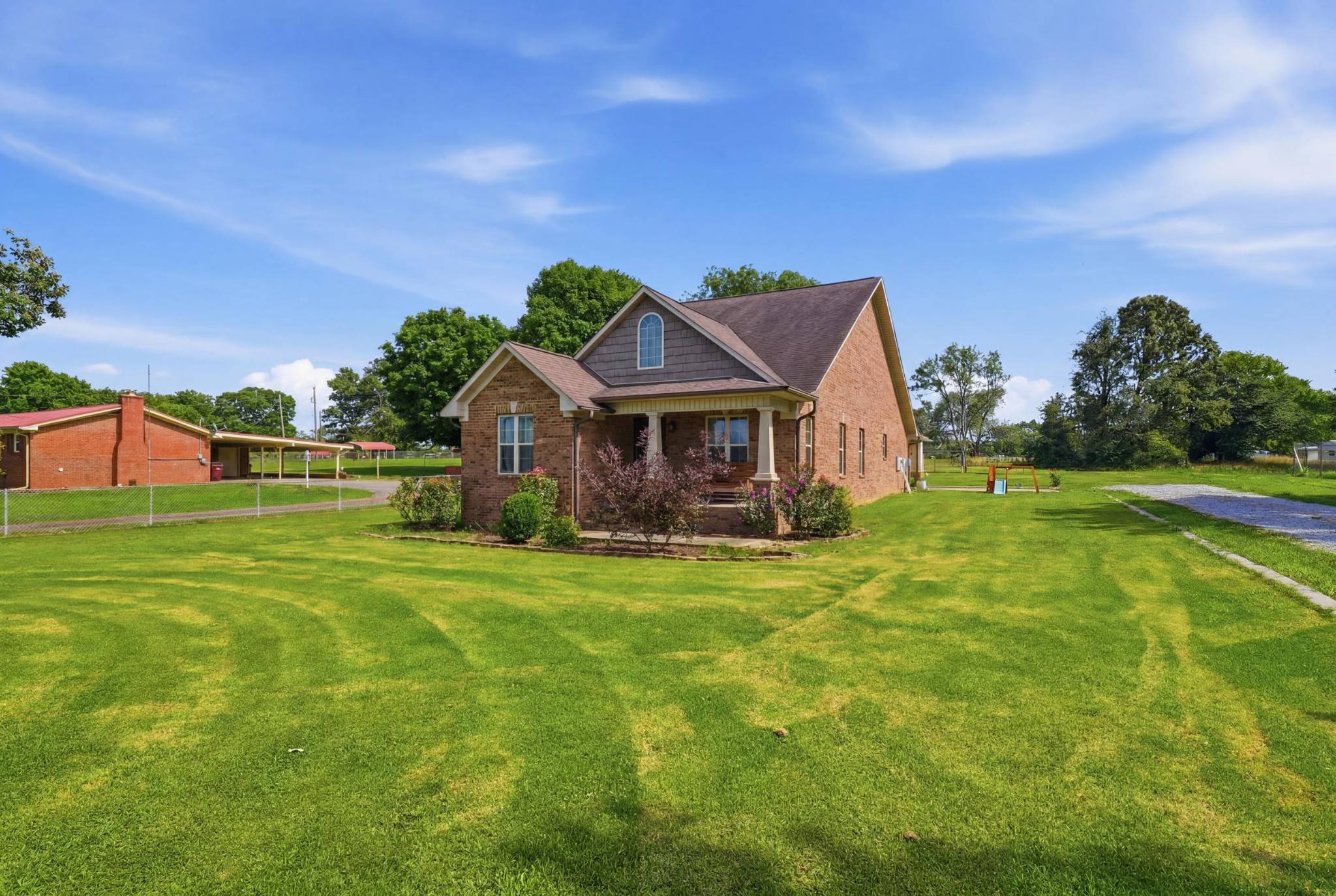 14024 Elk River Mills Rd, Athens, AL 35614