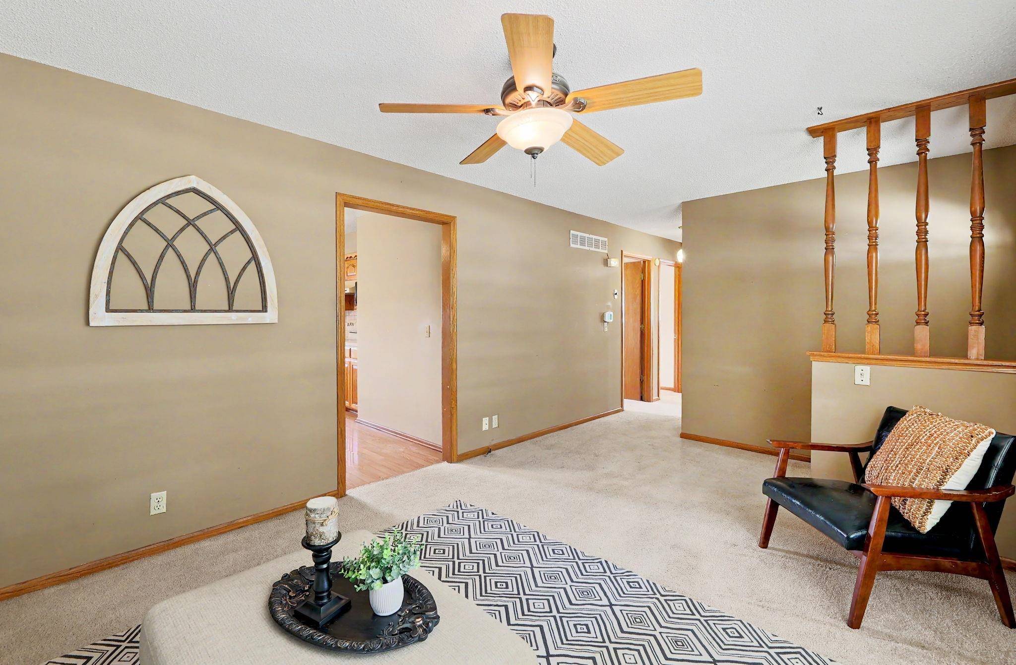 1946 W Greenfield St, Wichita, KS 67217