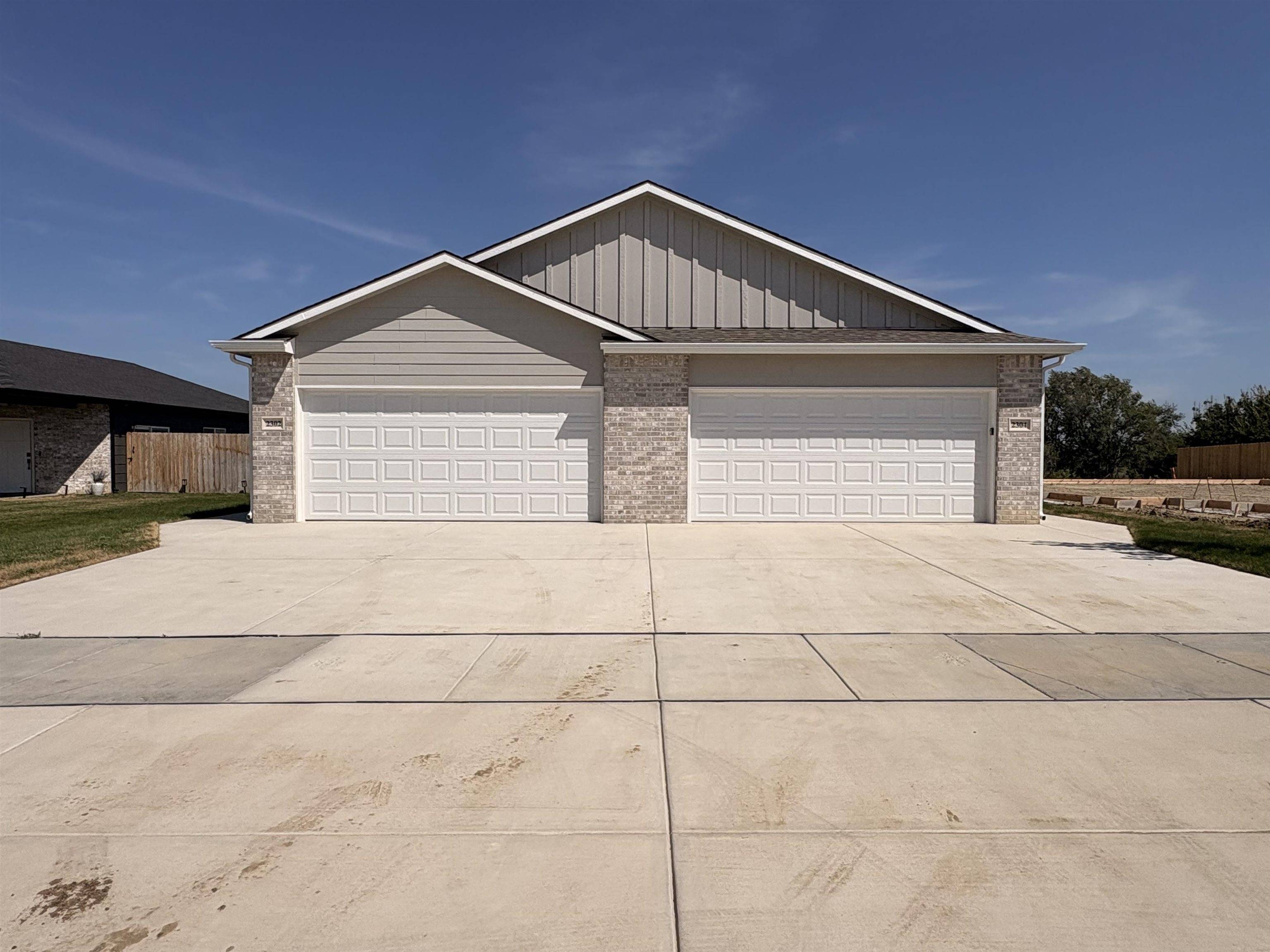 2314-2316 S Horseback St, Wichita, KS 67230
