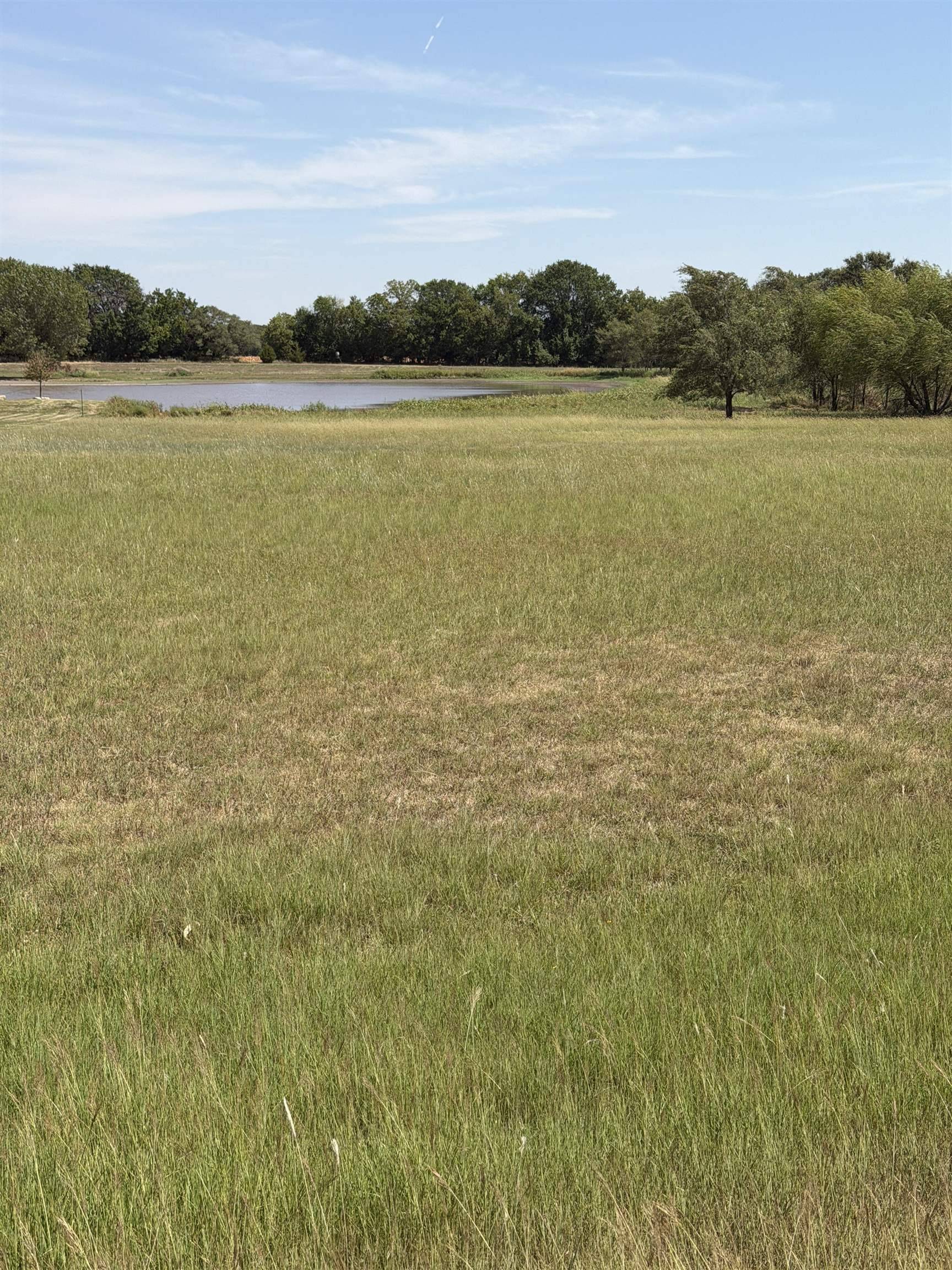 #6 East Valley Road, Valley Center, KS 67147