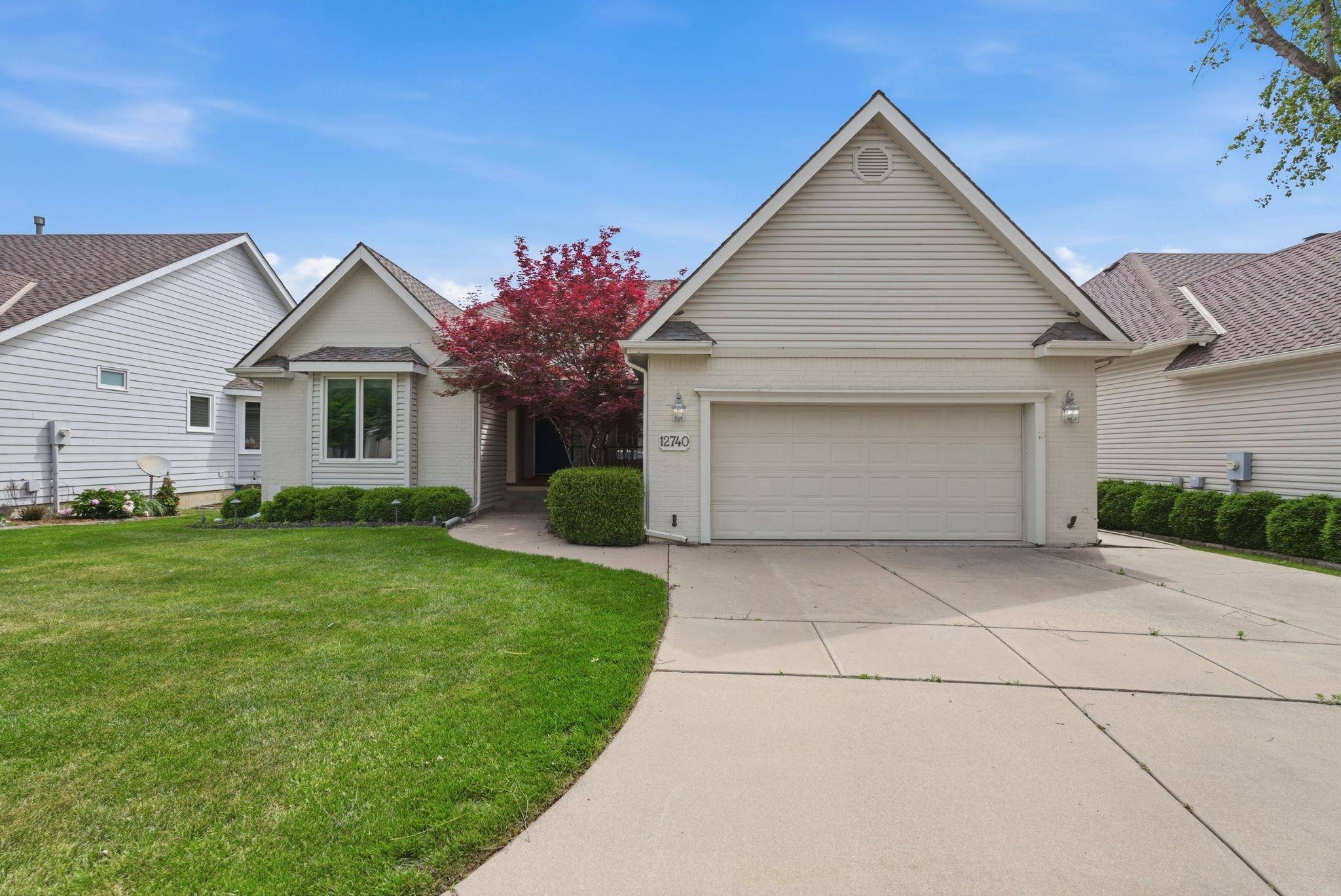 12740 E Bradford Circle, Wichita, KS 67206