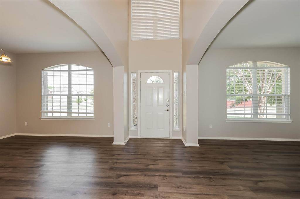 2410 Windcastle Drive, Mansfield, TX 76063