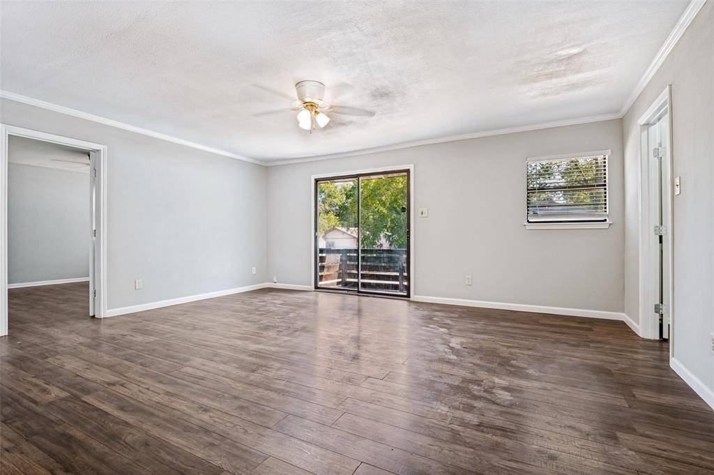 3838 Dutton Drive, Dallas, TX 75211