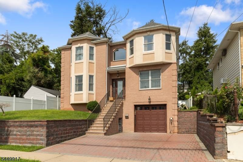 157 Woodridge St, Wood-ridge Boro, NJ 07075