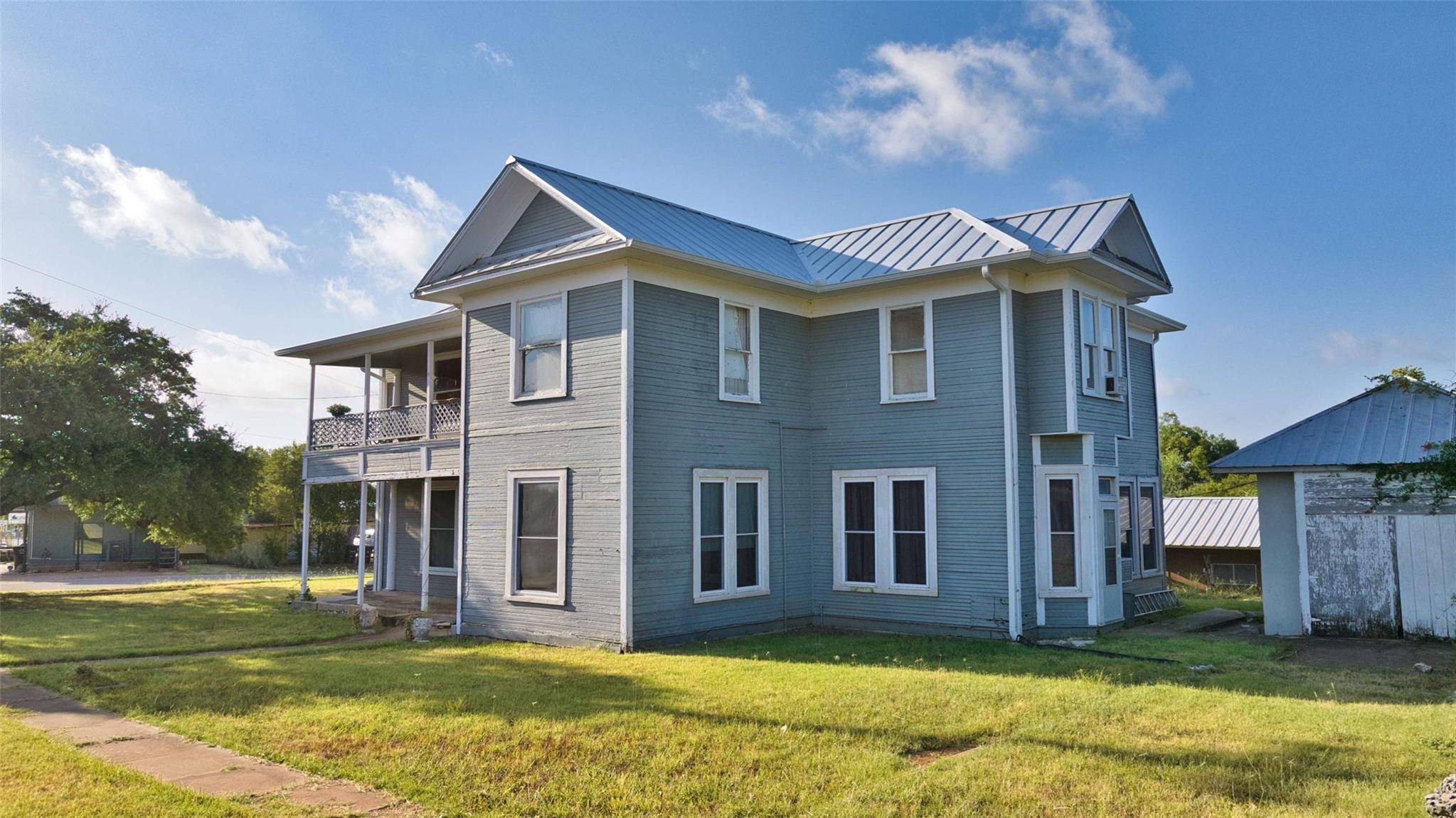 505 Ft McKavitt ST, Mason, TX 76856
