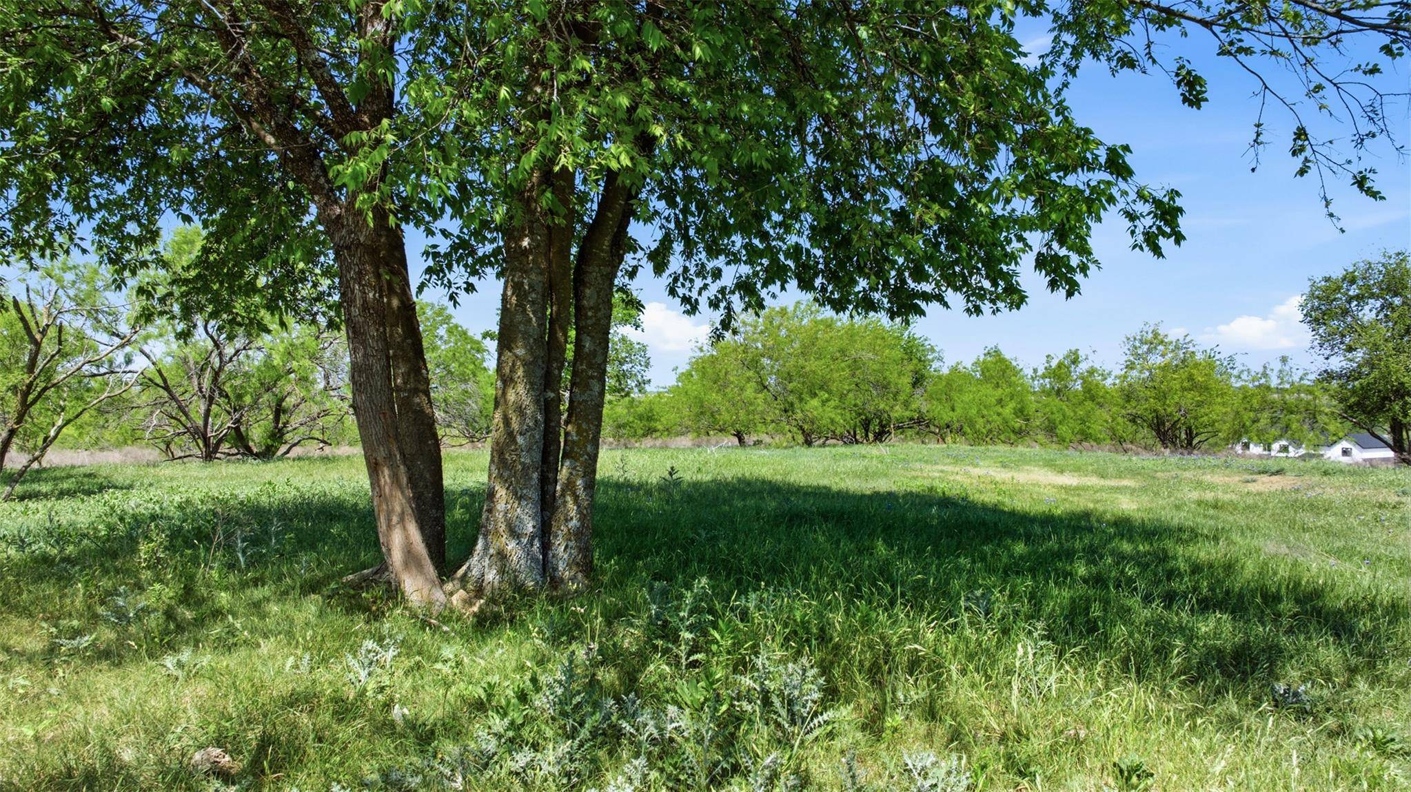 6947 Moody RD, Moody, TX 76557