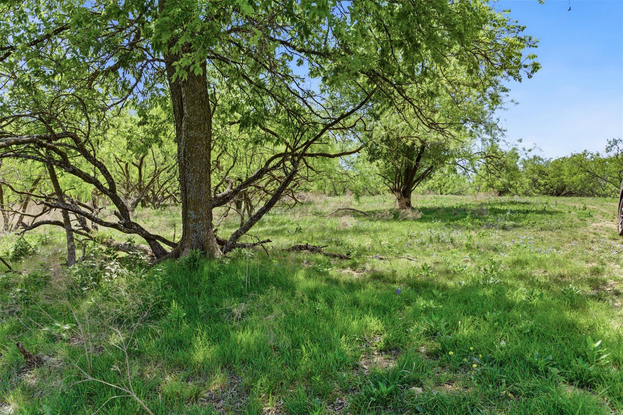 6947 Moody RD, Moody, TX 76557