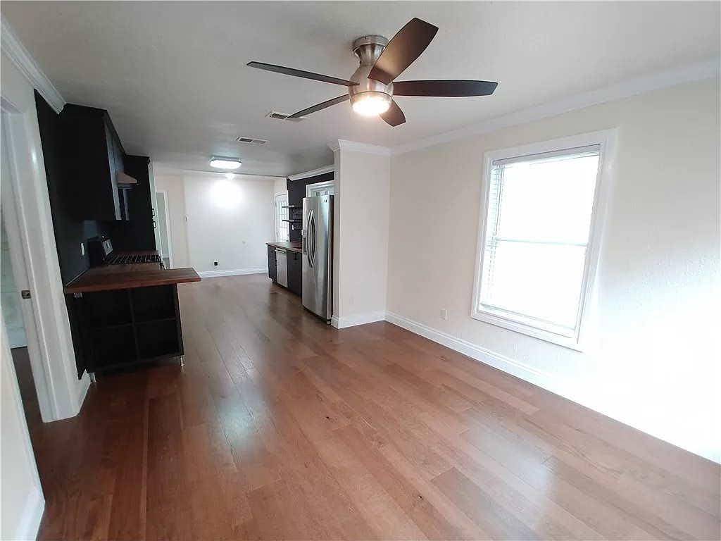 1705 Singleton Ave, Austin, TX 78702