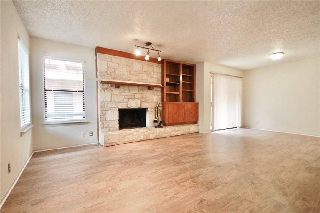 8418 Fathom CIR #201, Austin, TX 78750