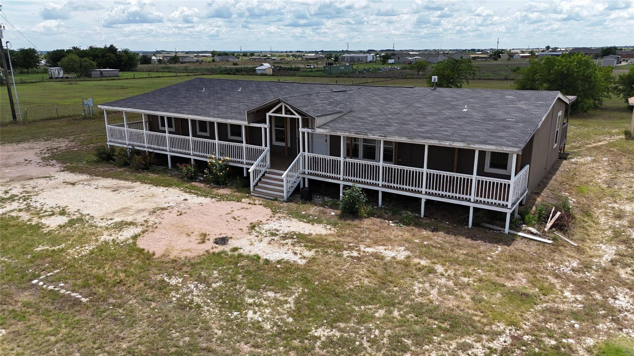 148 Sun View RD, Bertram, TX 78605