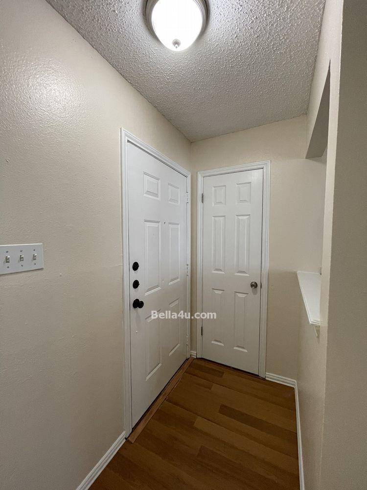 512 Eberhart LN #605, Austin, TX 78745