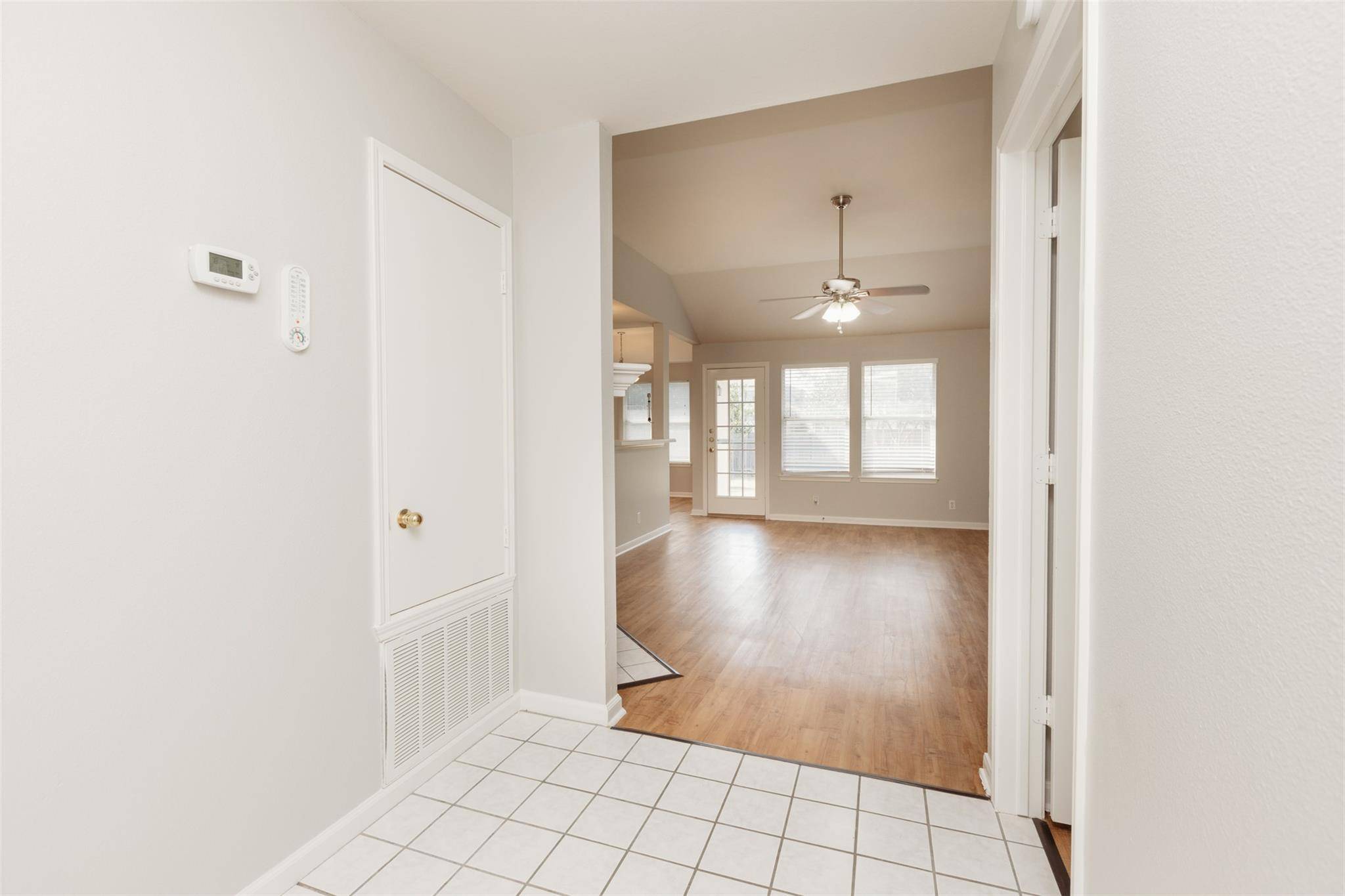 704 Red River LN, Leander, TX 78641