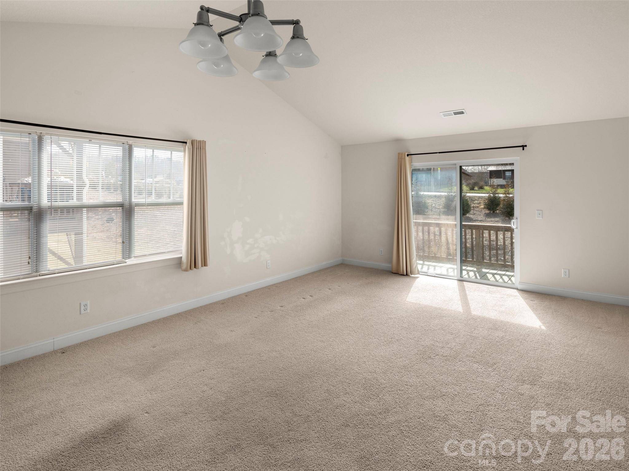 123 Foxden DR #201, Fletcher, NC 28732