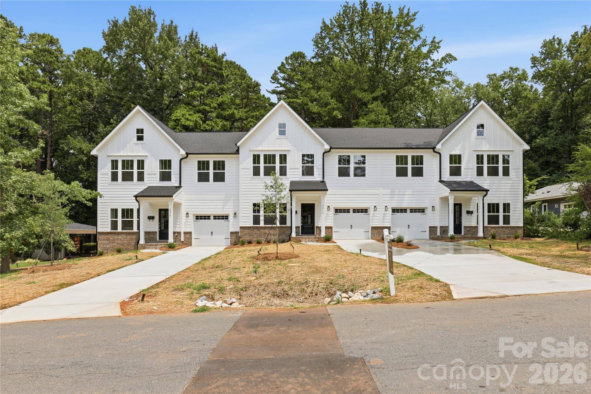3310 Campbell DR, Charlotte, NC 28205