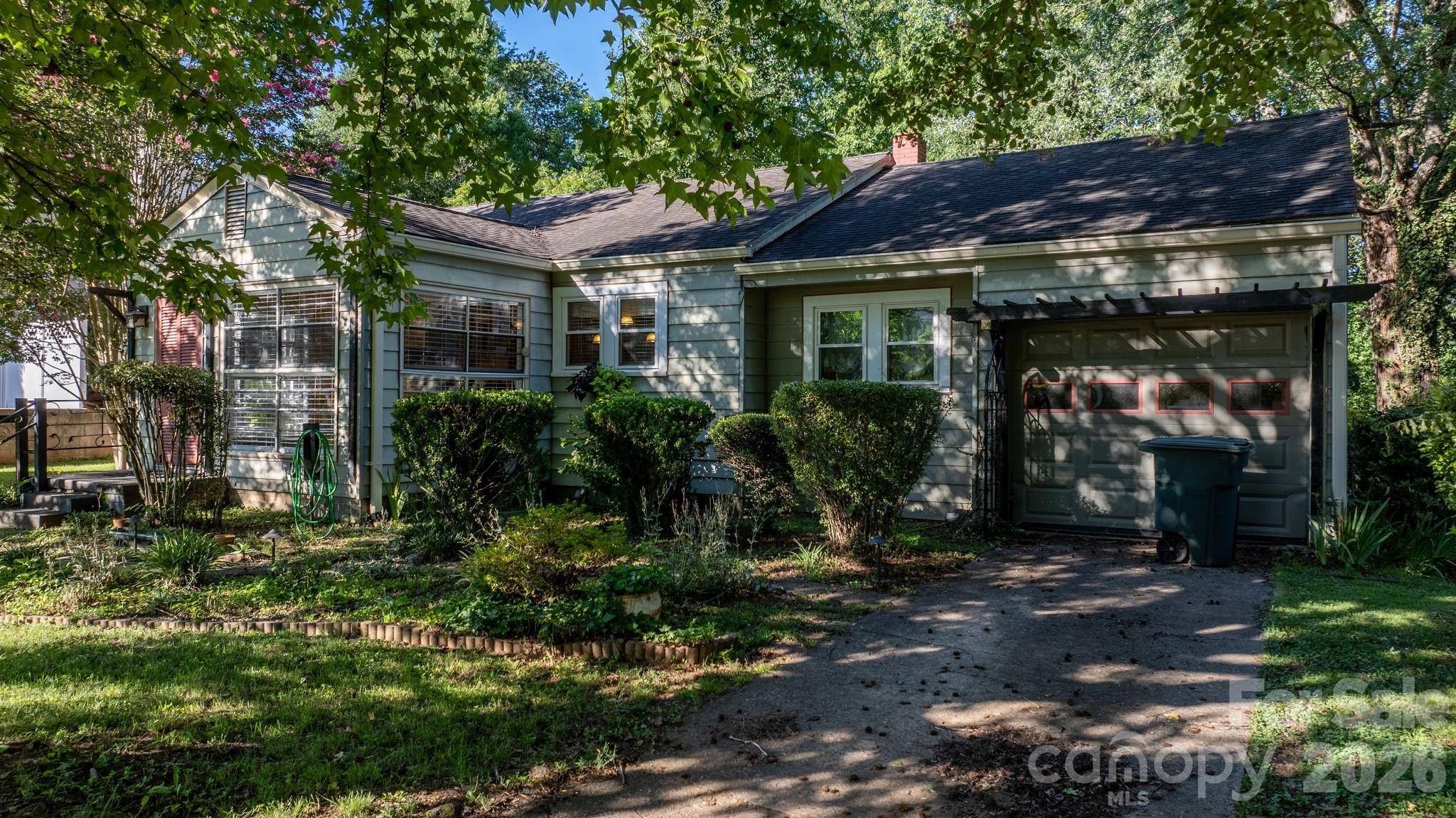 509 Westview ST SW, Lenoir, NC 28645