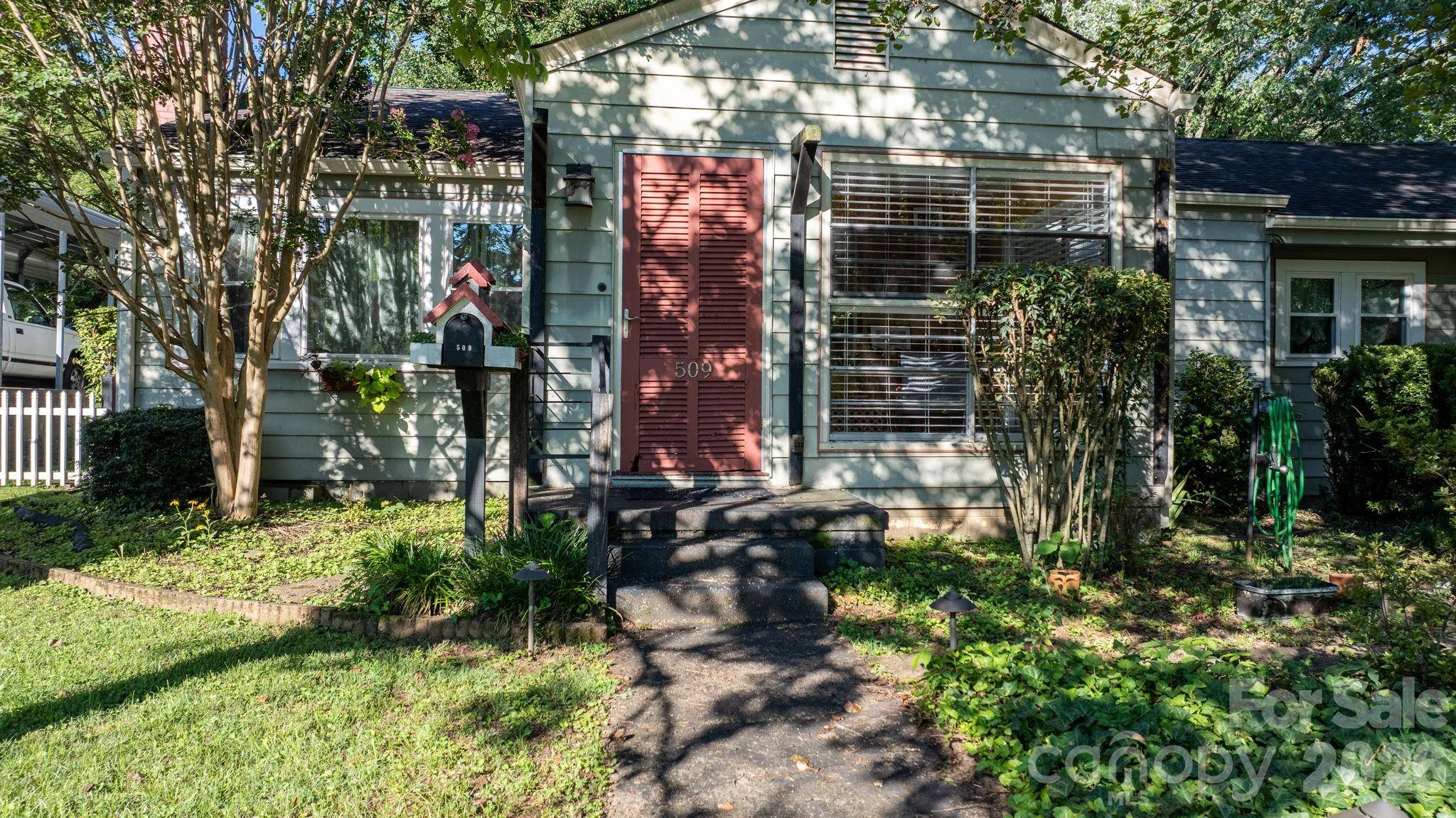 509 Westview ST SW, Lenoir, NC 28645