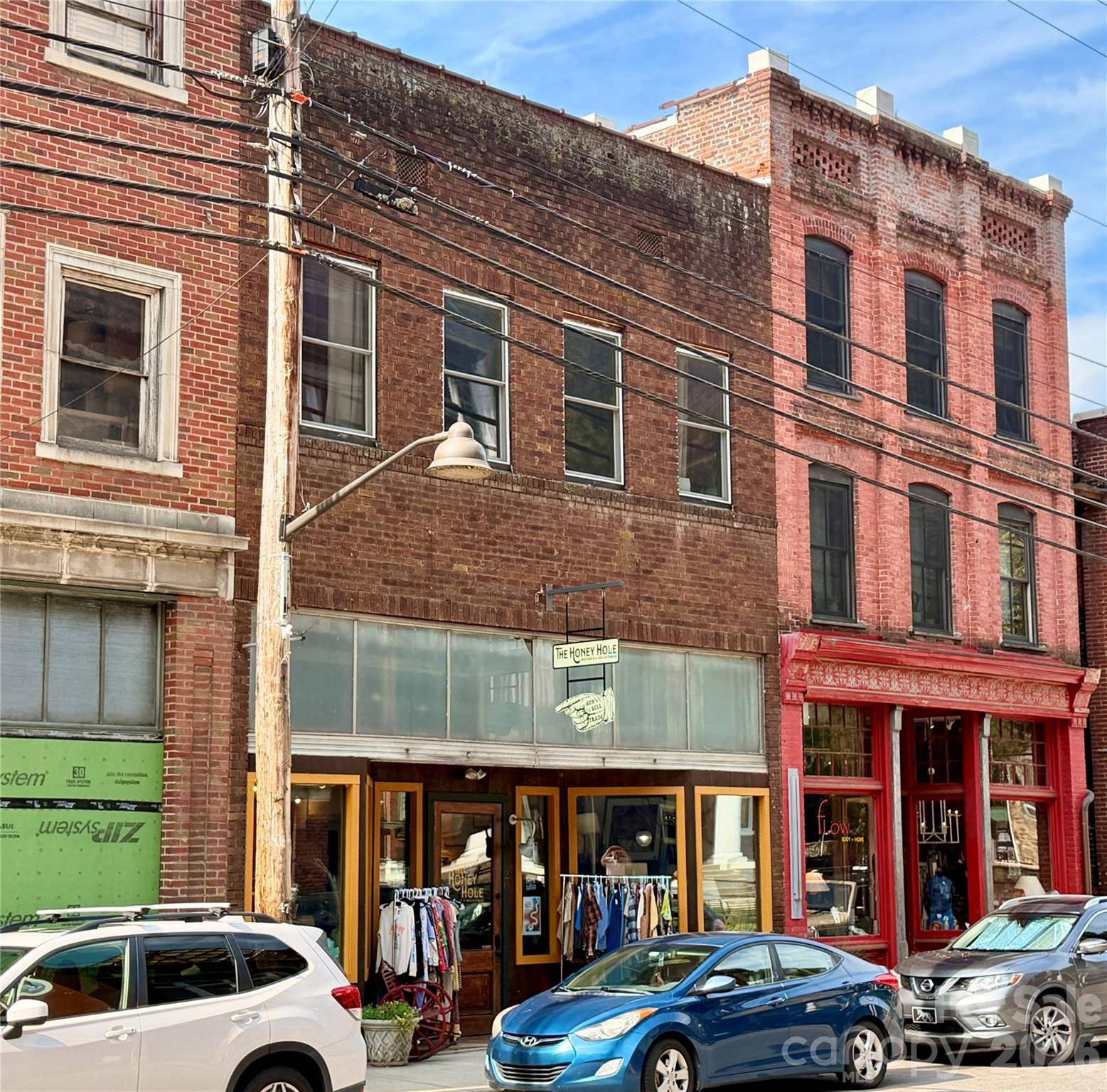 20 S Main ST, Marshall, NC 28753