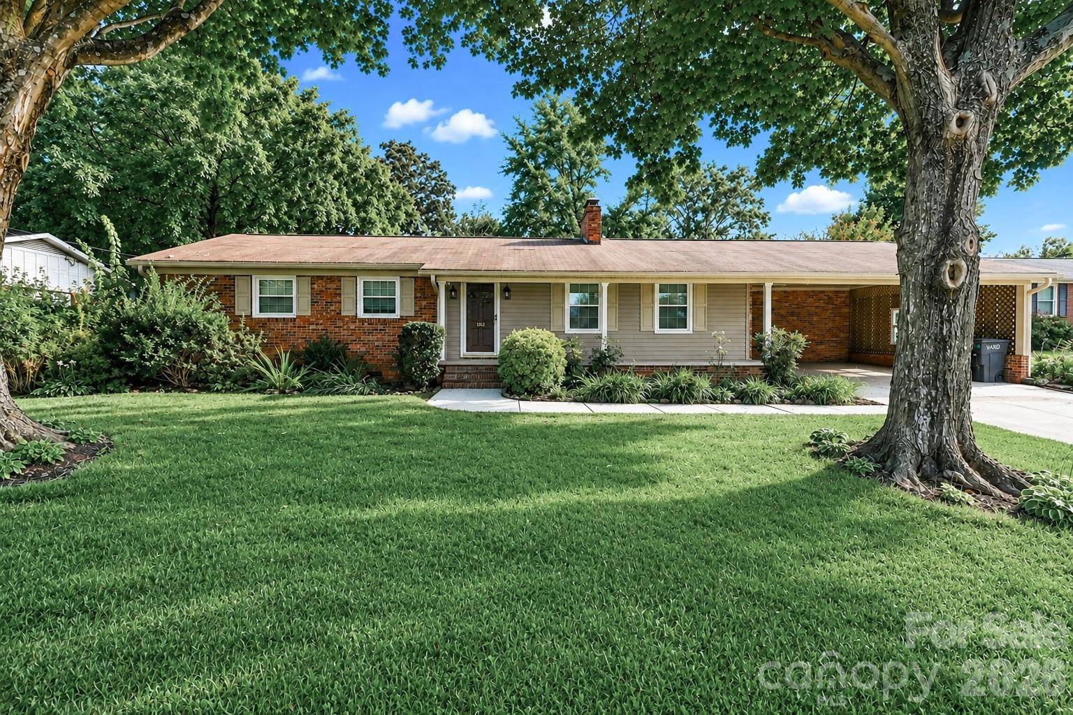 1412 Mount Vernon AVE, Statesville, NC 28677