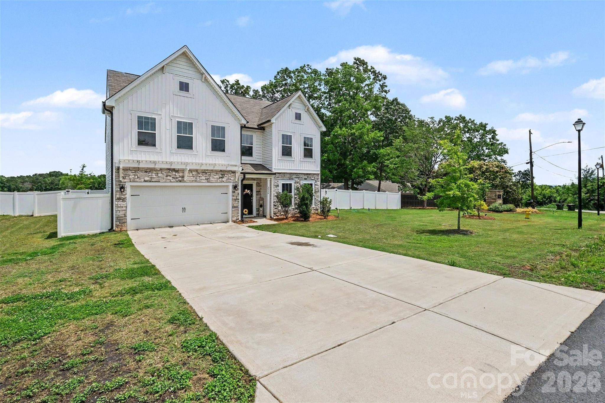 2334 Waverly DR, Monroe, NC 28112