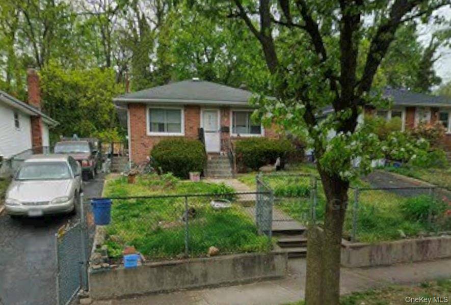 117 Harbor RD, Port Washington, NY 11050