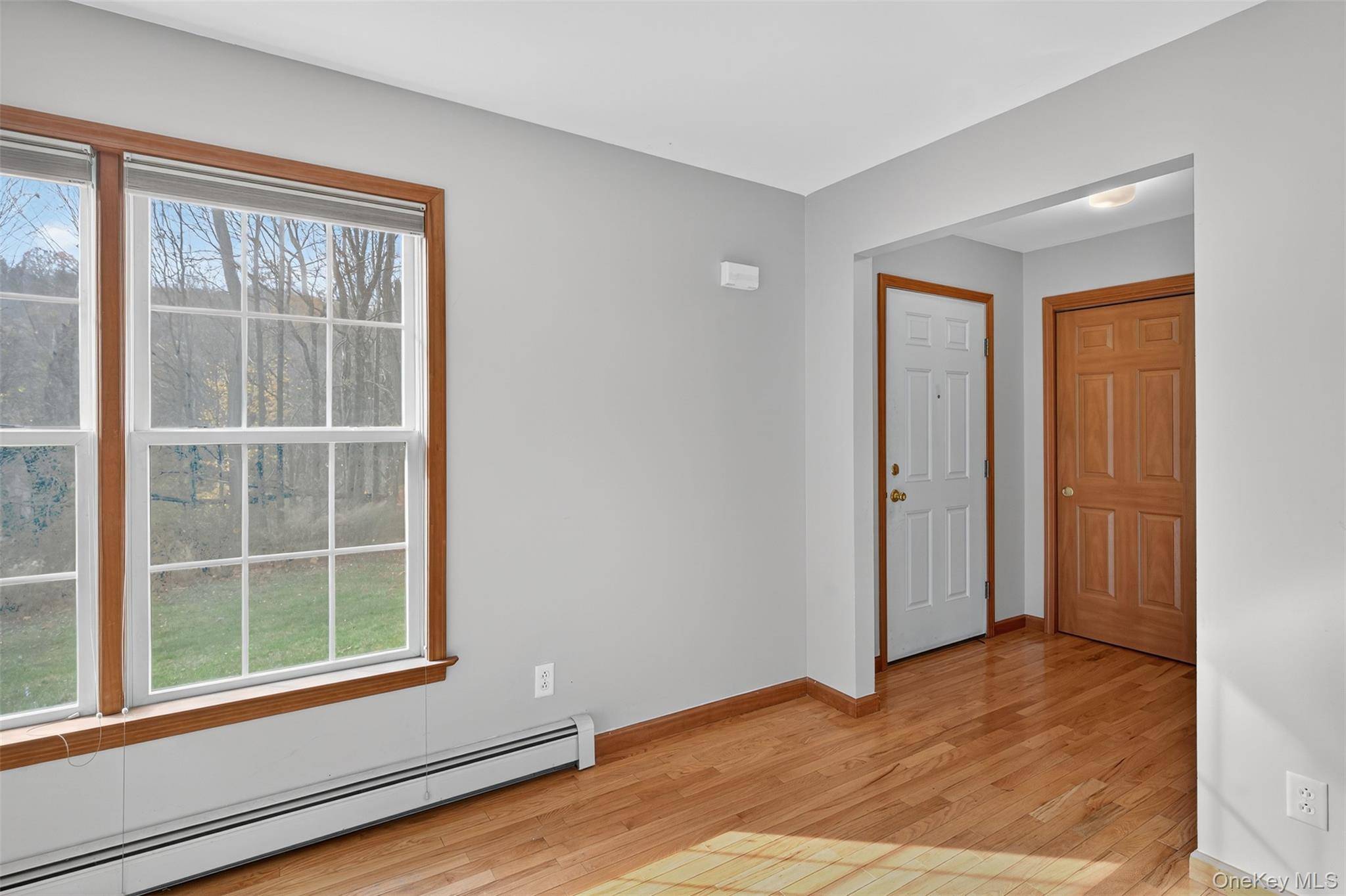 98 Black Creek RD, Esopus, NY 12429