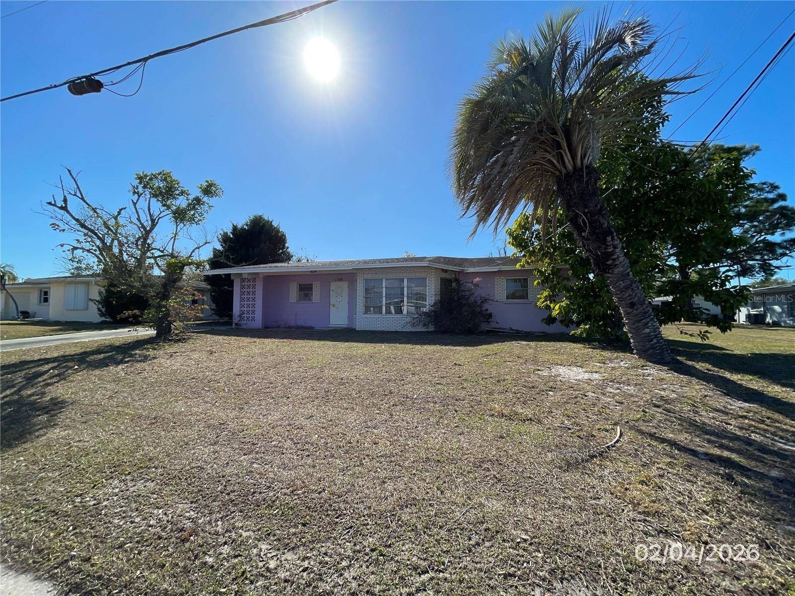 1708 CAMBRIDGE DR, Venice, FL 34293