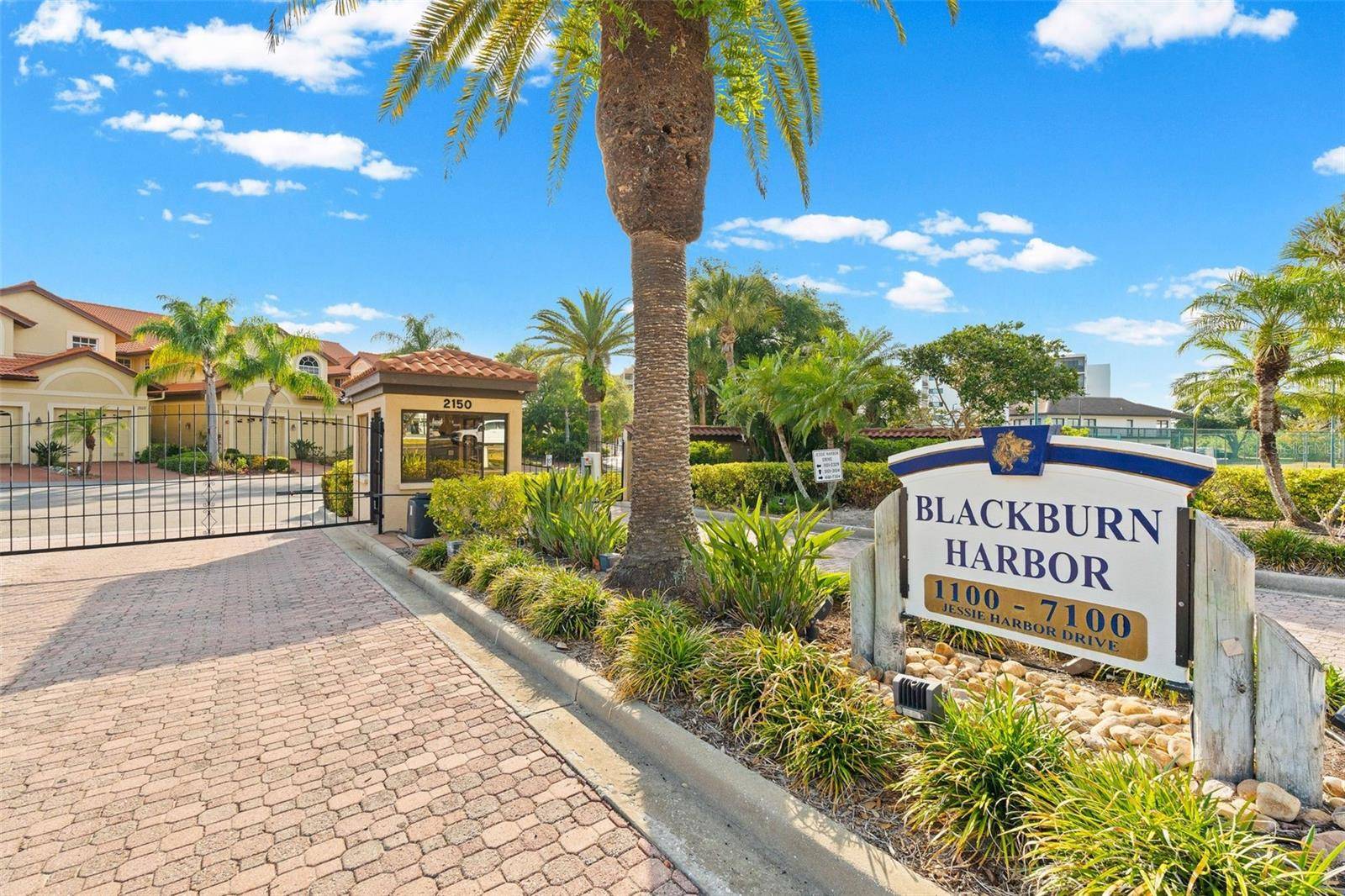 6100 JESSIE HARBOR DR #202, Osprey, FL 34229