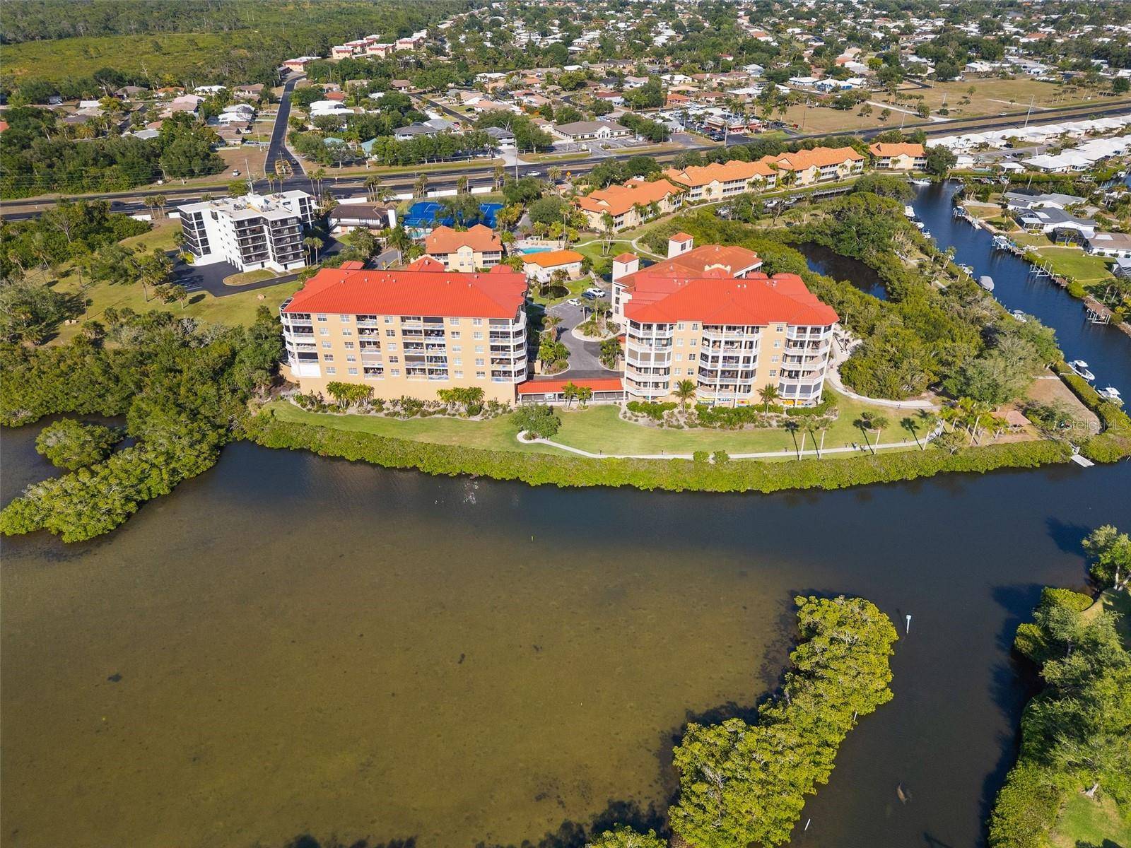 6100 JESSIE HARBOR DR #202, Osprey, FL 34229