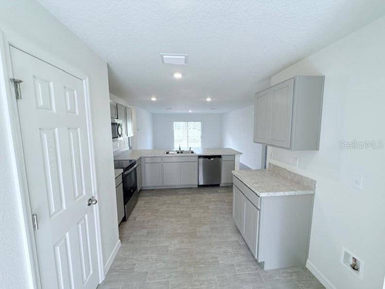 25 ROUND THORN DR, Palm Coast, FL 32164