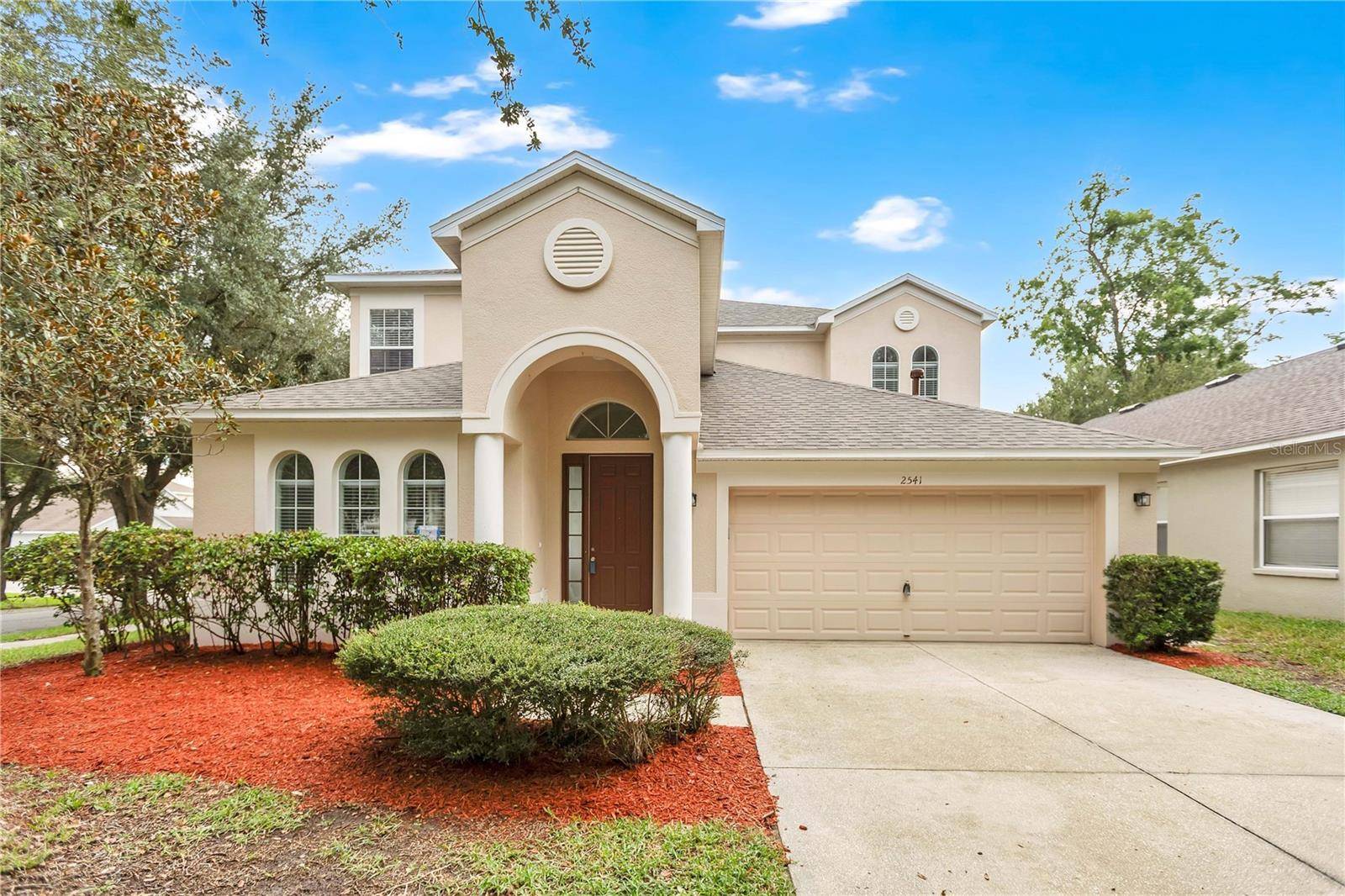 2541 PEEKSKILL RD, Valrico, FL 33594