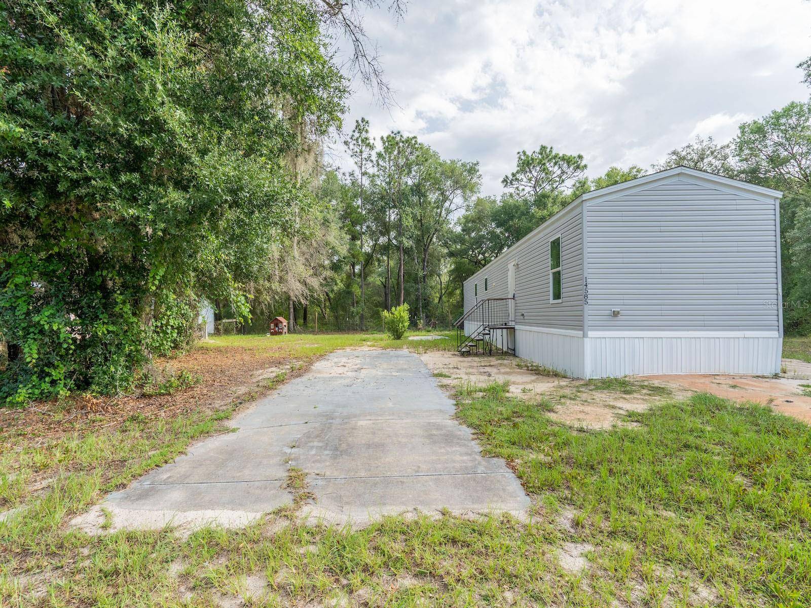 14585 NE 149TH LN, Fort Mc Coy, FL 32134