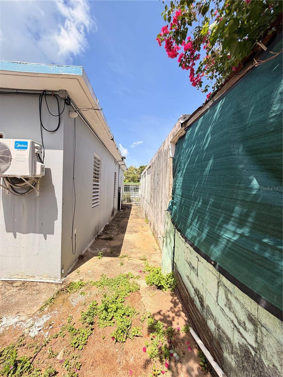 11 CALLE 11 #69 LOTE 363, COM. VICTOR ROJAS, Arecibo, PR 00612