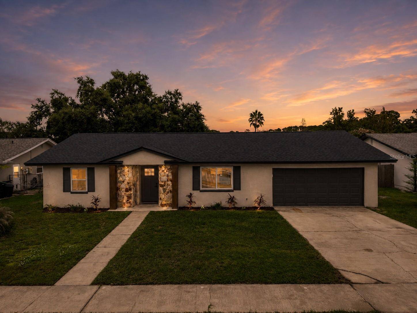 8624 BAYLOR CIR, Orlando, FL 32817