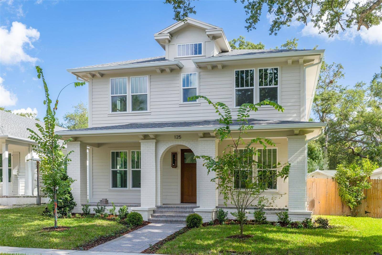 125 24TH AVE SE, St Petersburg, FL 33705
