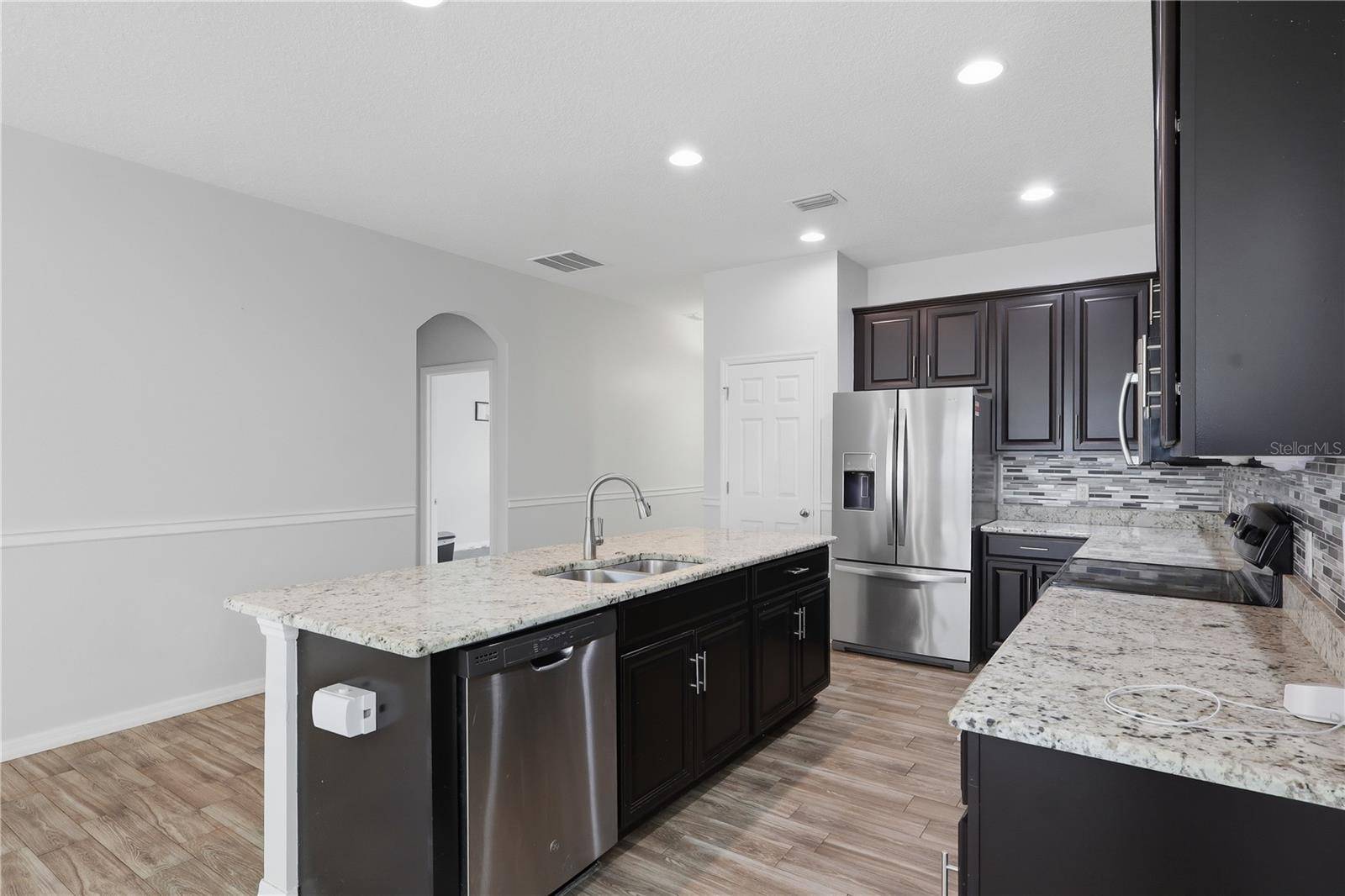 32659 HARMONY OAKS DR, Wesley Chapel, FL 33545