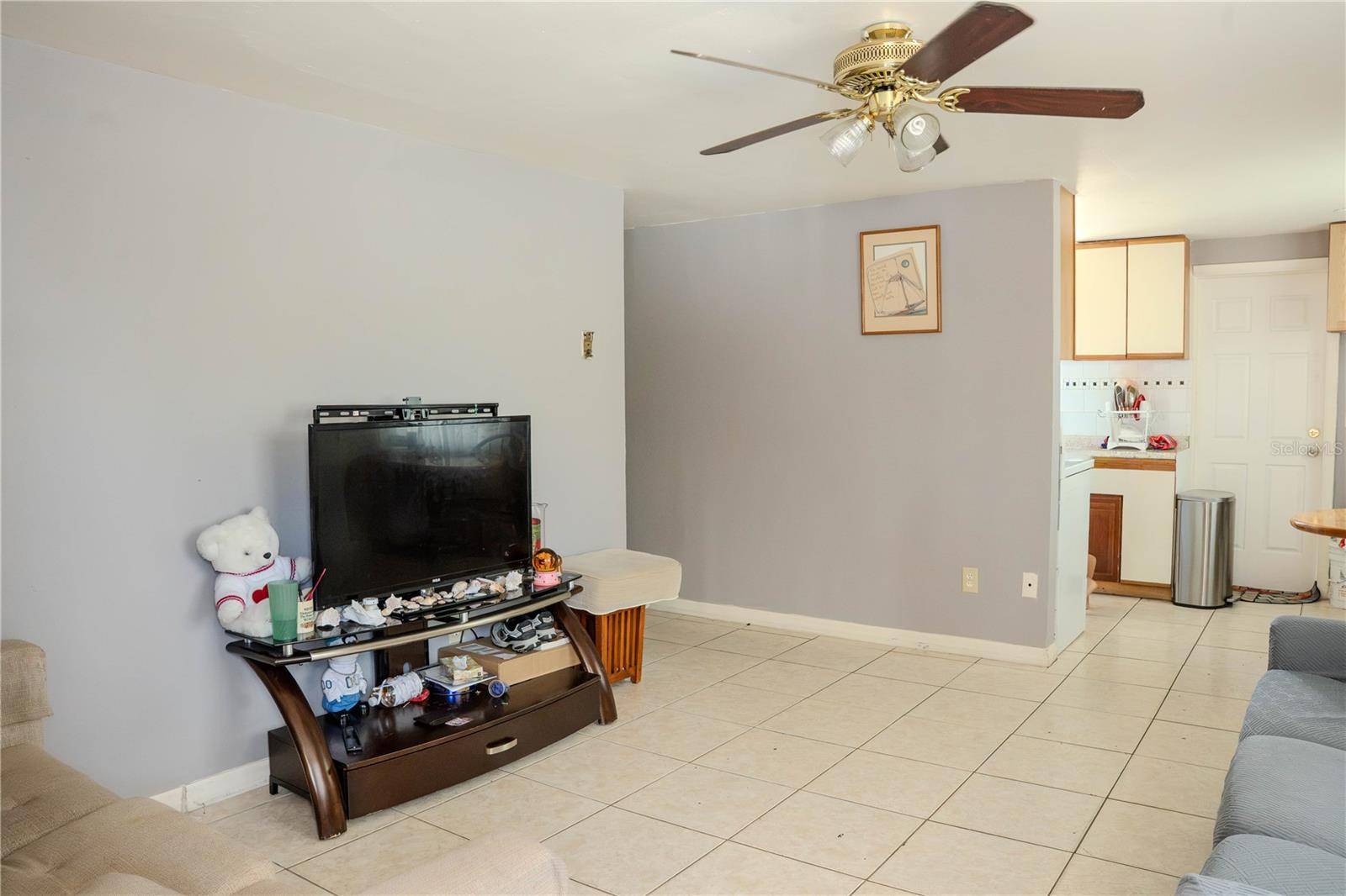 636 DOGWOOD CT, Dunedin, FL 34698